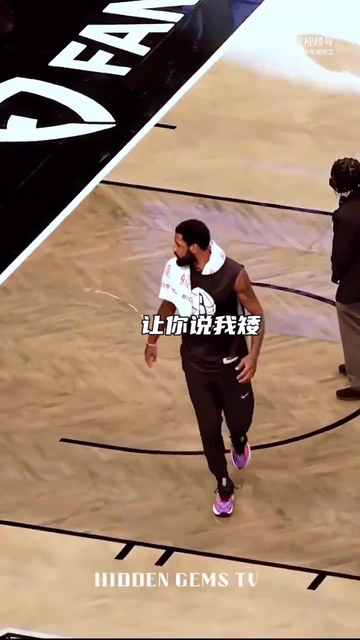你不對勁！原來(lái)歐文一心想著(zhù)要隔扣杜蘭特，并將其撂倒在地
